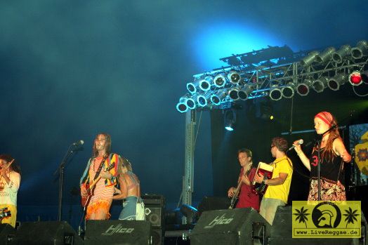 Weisswurscht Is (D) 11. Chiemsee Reggae Festival, Übersee - Tent Stage 19. August 2005 (15).jpg